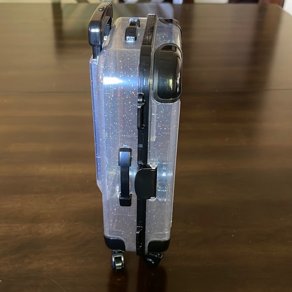 Mini Suitcase - Picture 4 of 6